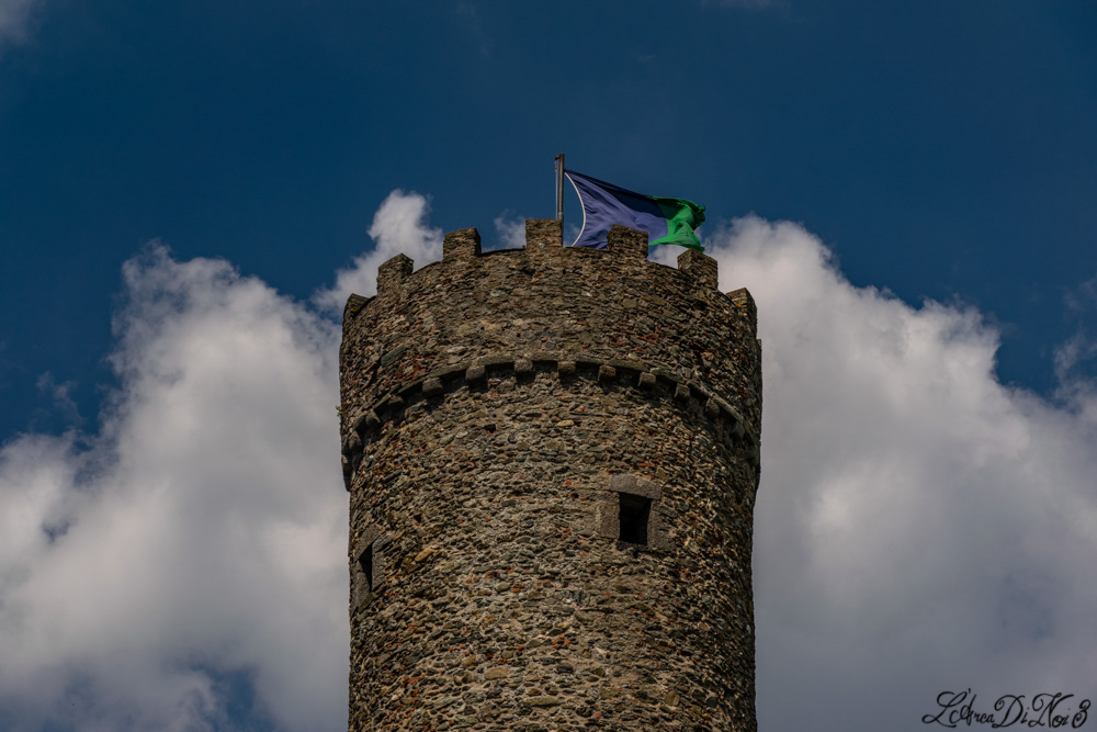Campo Ligure torre castello Spinola