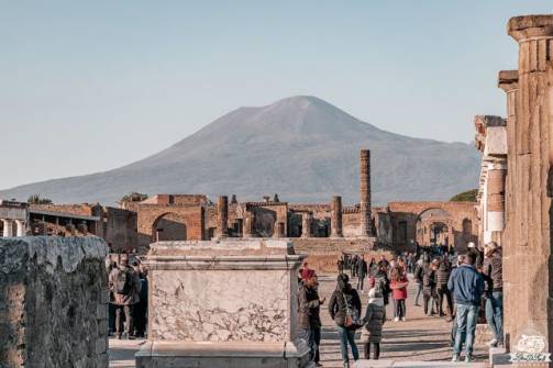 Pompei, il Foro e il Vesuvio
